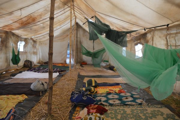 Inside a shelter where flood victims are sleeping at Kakoma Primary School in Kalonga District (C) Stanley Makuti