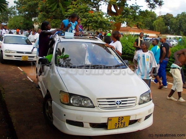 Silver supporters in Lilongwe celebrating title win.-Photo by Jeromy Kadewere/Nyasa Times