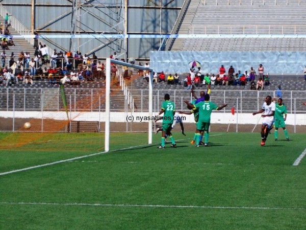 Its a goallll for Kamuzu Barracks.....Photo Jeromy Kadewere