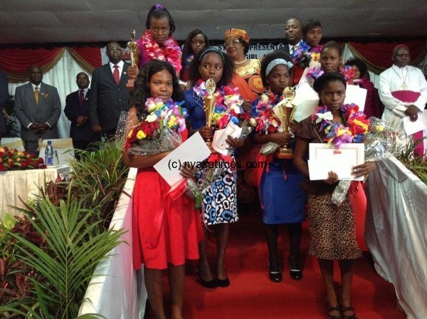President Banda with the top students