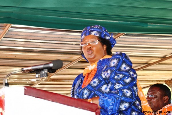 Hail Malawi President Joyce Banda for brave reforms