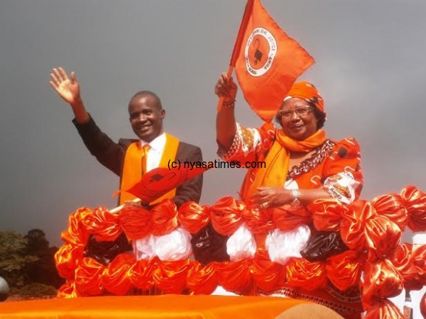 President Banda and her running mate Sosten Gwengwe  
