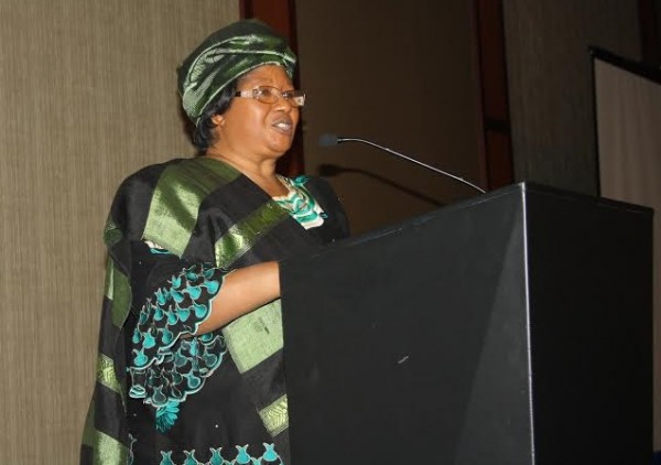 Joyce Banda addressing the university  student leaders in United States