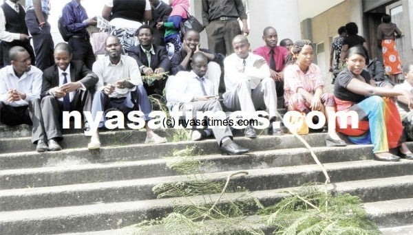 Some of the striking support staff captured  at the High Court in Blantyre