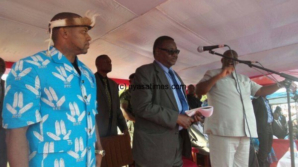 Mutharika and his runningmate Saulos Chilima: Welcome Kachali