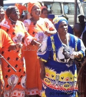 MCP woman Mai Dinala  joins ruling PP women dance