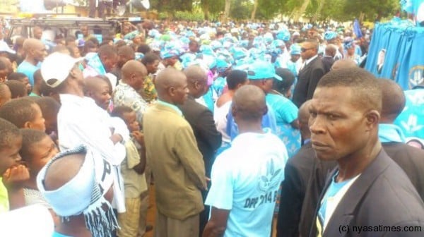 DPP crowds at Mponela