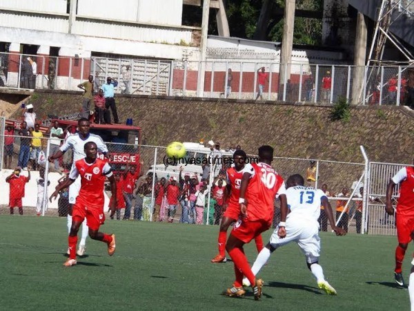 Match action between Bullets and Al Hal at Kamuzu Stadium -Photo by Jeromy Kadewere, Nyasa Times