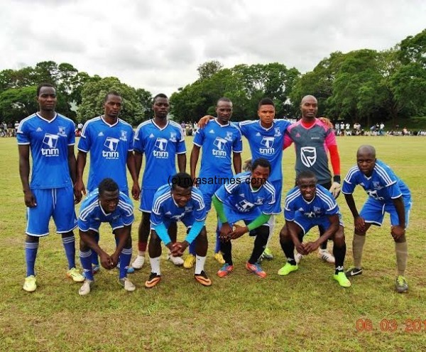 Mighty Be Forward Wanderers line up.....Photo Jeromy Kadewere