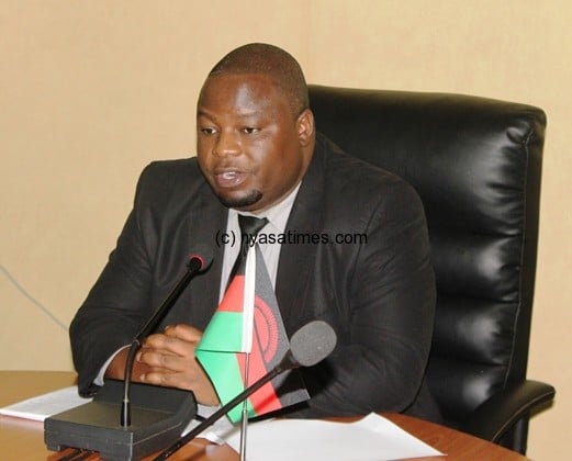 Minister of Information Kondwani Nakhumwa told Macra board of government directives- pic by Roy Nkosi