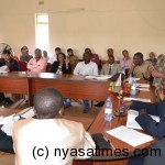 Minister of Lobour Eunice Makangala speaking during the round table discussion. pic by Felix Washon. MANA