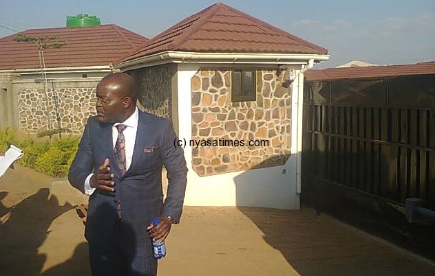 Mphwiyo demonstrating at his home; the scene where he was shot