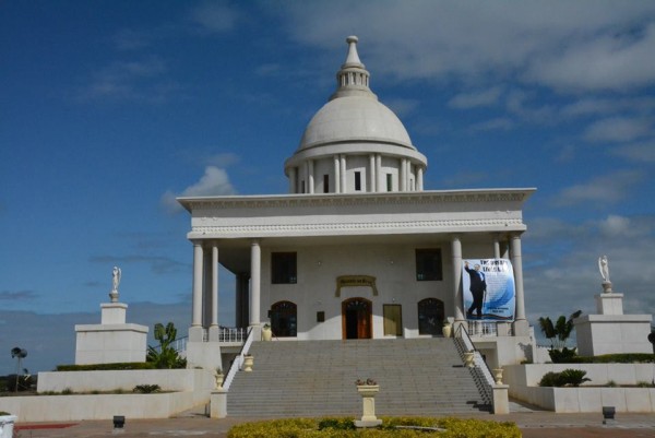 Mpumulo Wa Bata Mausoleum