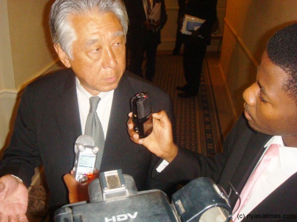 Mr. Ueda briefs journalists after holiding bilateral discussions with President Banda