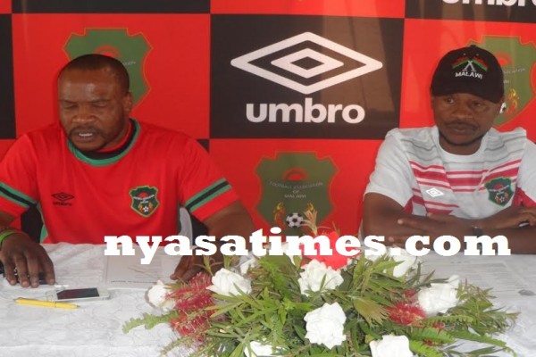 Mtawali and Nyirenda (left) during the news conference -Nyasa Times