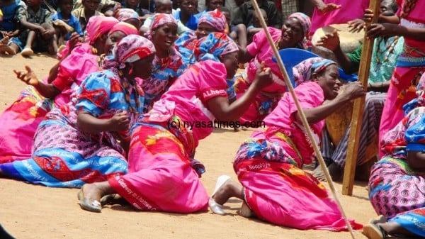Mulakho wa Alhomwe dance .-Photo Jeromy kadewere
