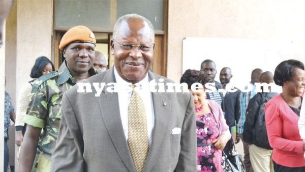 Muluzi: Case drags