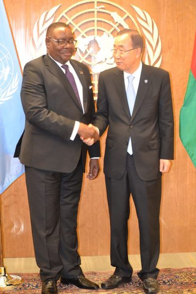 Mutharika and Ban Ki Moon held talks