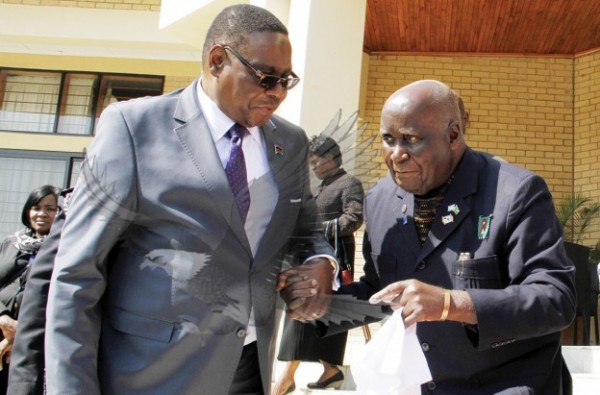 Peter Mutharika of Malawi has hailed Zambia's former President Kenneth Kaunda 