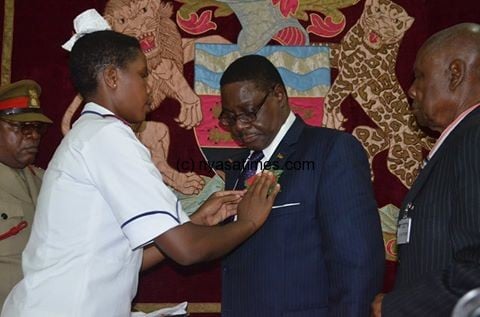 Mutharika gets his poppy