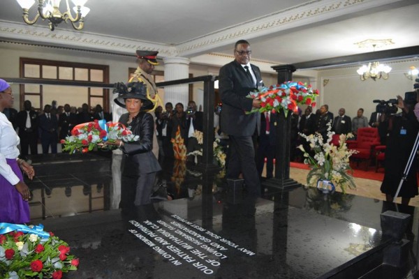 Mutharika paying tribute to Bingu