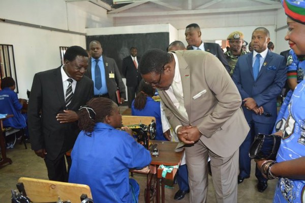 Mutharika speaking to a community college student