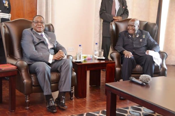 Mutharika with Kennth Kaunda