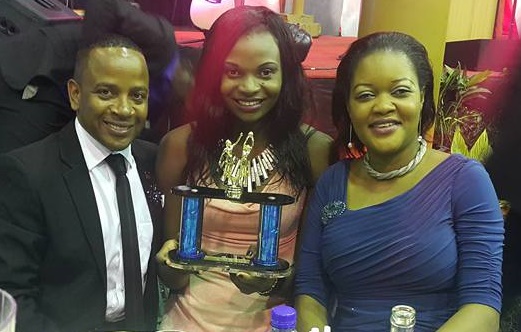 Mwawi Kumwenda (centre) wins Sports Personality of the Year: Poses with Mayor of Blantyre Noel Chalamanda and his wife