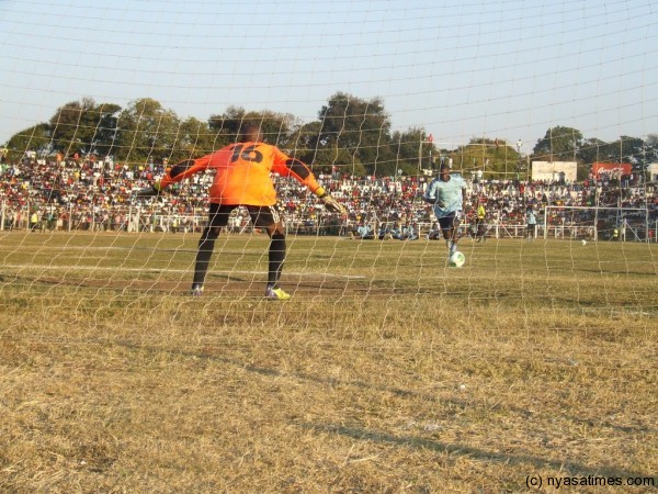 Ndaziona Chatsalira beautifully taken penalty  Photo by Elijah Phimbi, Nyasa Times