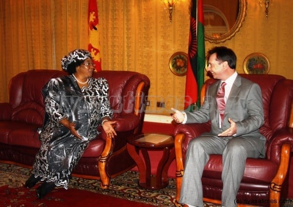 British High Commissioner Nevin  with President Banda who has swallowed donor demands hook, line, and sinker