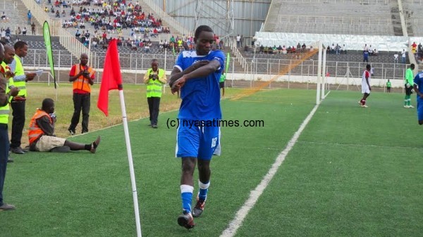 Ngwira celebrating after scoring....Photo Jeromy Kadewere.