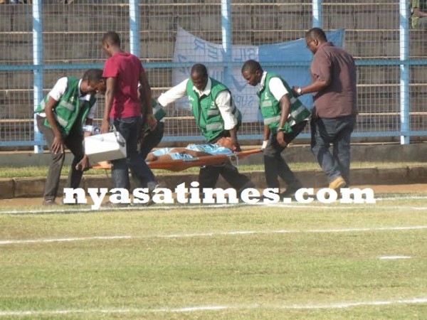 Ntonya stretchered off the field, Pic Alex Mwazalumo
