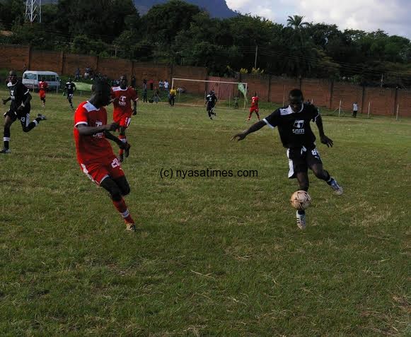 Part of the action during the game in Zomba