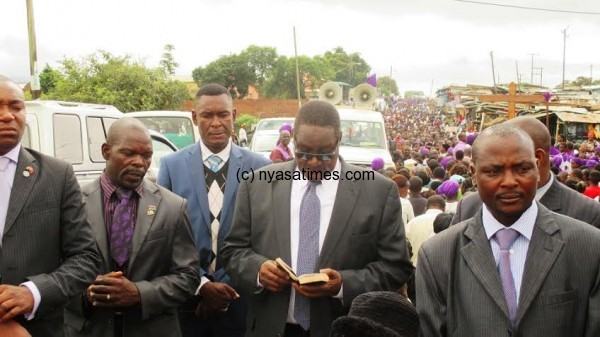Peter Mutharika joined the way of the cross at Zingwangwa.....Photo Jeromy Kadewere