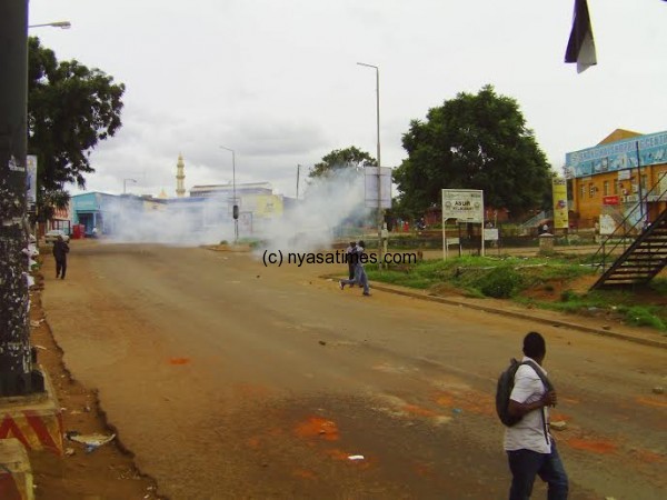 Police teargas in Old Town, Lilongwe