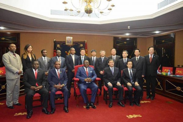Mutharika with Chinese investors