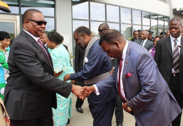 President Peter Mutharika is met by the Minister of Agriculture Dr.George Chaponda after the launch (C)Stanley Makuti