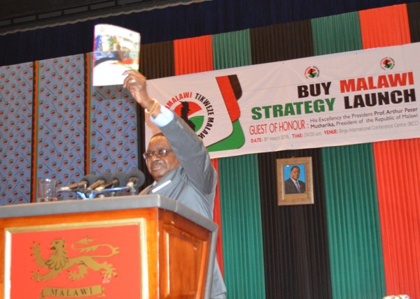 President Peter Mutharika officially launch the Buy Malawi Strategy at BICC (c) Stanley Makuti (1)