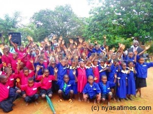 Back to school;Pupils at Mendulo Primary School in new uniforms provided by AYISE....Photo Jeromy Kadewere