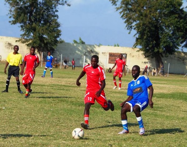  Rafiq Mussa chasing for the ball..Photo-Jeromy-Kadewere.