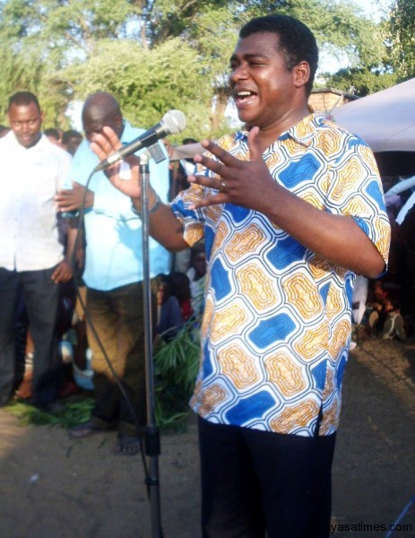 Ralph Jooma addressing the gathering during the ceremony.-Photo By Lucky Mkadawire/Nyasa Times
