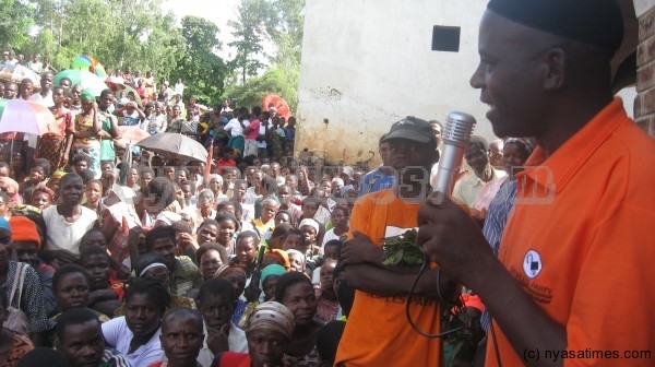 Regional Campaign director Mkwamba adressing the crowd