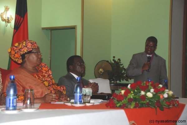 Rev Jimmy Chimphinda Chair for Members of the Pastors Fraternal pray for JB at Sanjika Palace