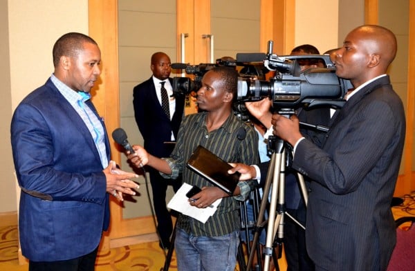  Chilima  addresses Members of the Press at the UNCTAD Cabinet Briefing Retreat at BICC in Lilongwe-(c) Abel Ikiloni, Mana