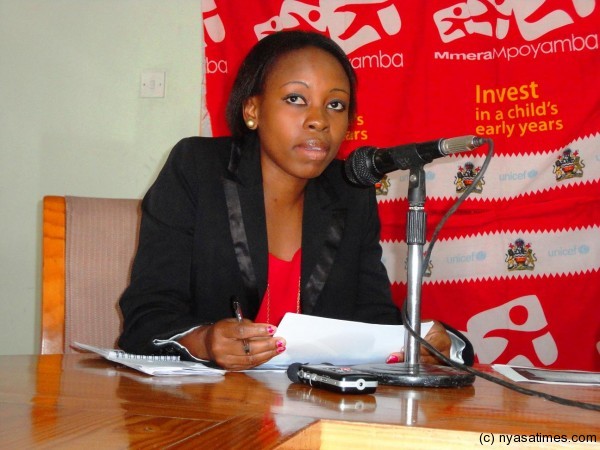 Ruth Makwakwa : Making her point....Photo Jeromy Kadewere/Nyasa Times