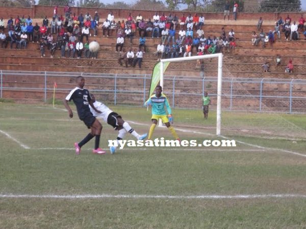 Salambula takes on a defender in the Wizards' D-Zone