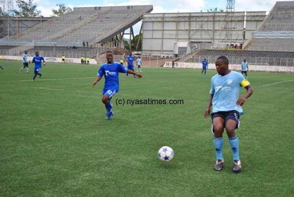 Silver captain Lucky Malata in control of the ball, playing in an empty stadium....Photo Jeromy Kadewere