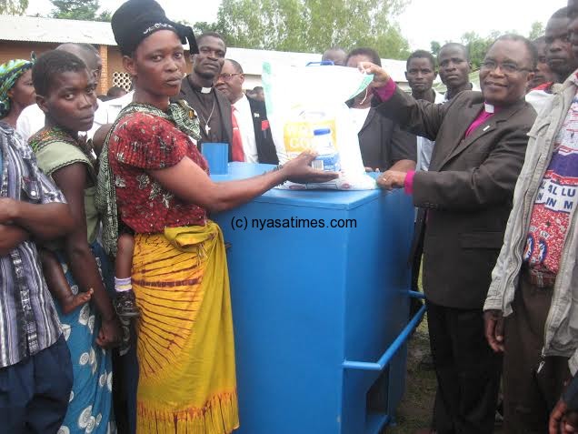 Some beneficiaries receive a bakery machine and baking flour