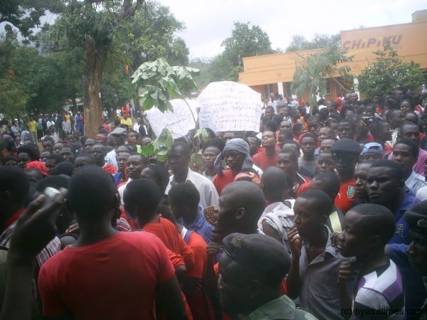 Chanco students protesting over tuition fee hike