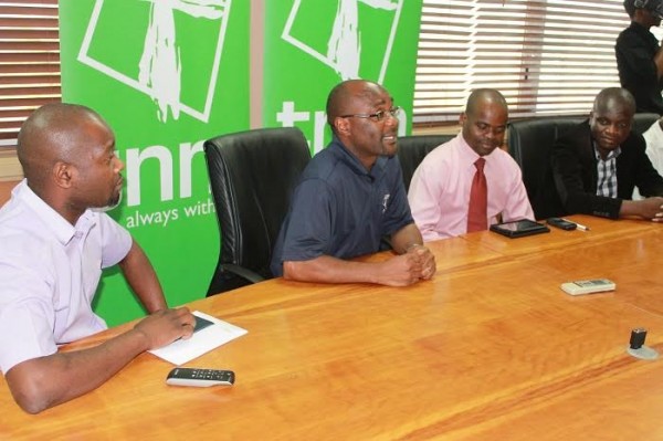 TNM PRO Limbani Nsapato (left),Mbekeani and Press club captured  at cheque presentation function